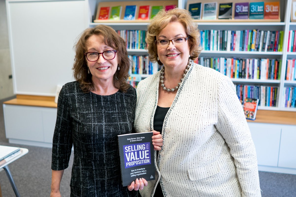 SYValueProp's tweet photo. Meet 2 out of 3 of our authors! Did you know that @cindy_barnes, @helenblake &amp; @drtamarahoward are available for speaking events? #contactus https://t.co/s7WRPX6dzN