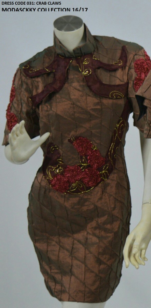 modasckky's tweet photo. They are all on sale 2017 collection samples from 650.00 to as low as 90 pounds and less contact us on info@modasckkyhautecouture.com https://t.co/gyq5AgbTD6
