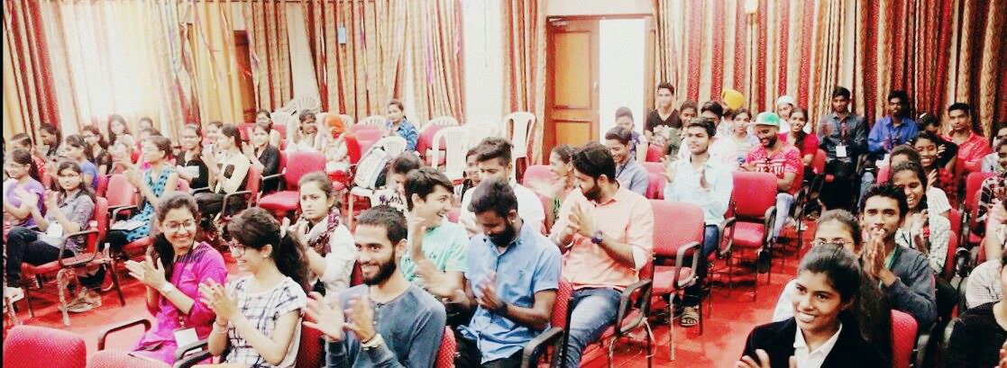RTSuccessNLP's tweet photo. Students of #SindhuMahavidyalaya introduced to a new technology of Achievement, NLP(Neuro Linguistic Programming).
#RTSuccess #aymc https://t.co/jUXZEXc8Yx