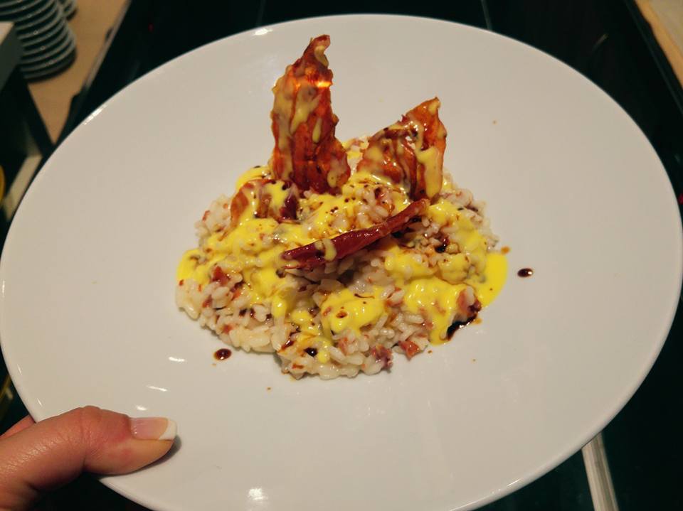 DaiCandom_'s tweet photo. Re #risotto #riso #acquerello crudo croccante fonduta #parmigianoreggiano #food #foodporn @barbierichef @rubio_chef  #risotteria  #daicandom https://t.co/iMrCWMdT0g