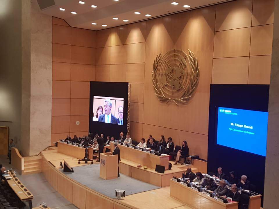 Min_Secretary's tweet photo. @HomeAffairsSA Min @ProfMkhize &amp; DM F Chohan @68thsession of the UN for High Commissioner for Refugees Executive Committee Meeting in Geneva https://t.co/q6K3MVDxxe