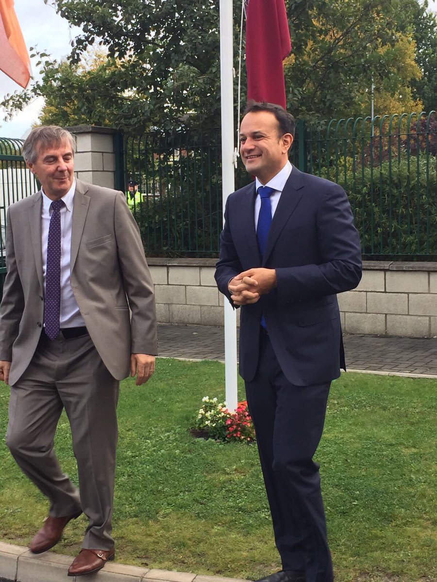LeoVaradkar's tweet photo. Great to visit St Brigid's NS again this morning to present Digital School of Distinction Award #dubw https://t.co/jxpY2bg9cG