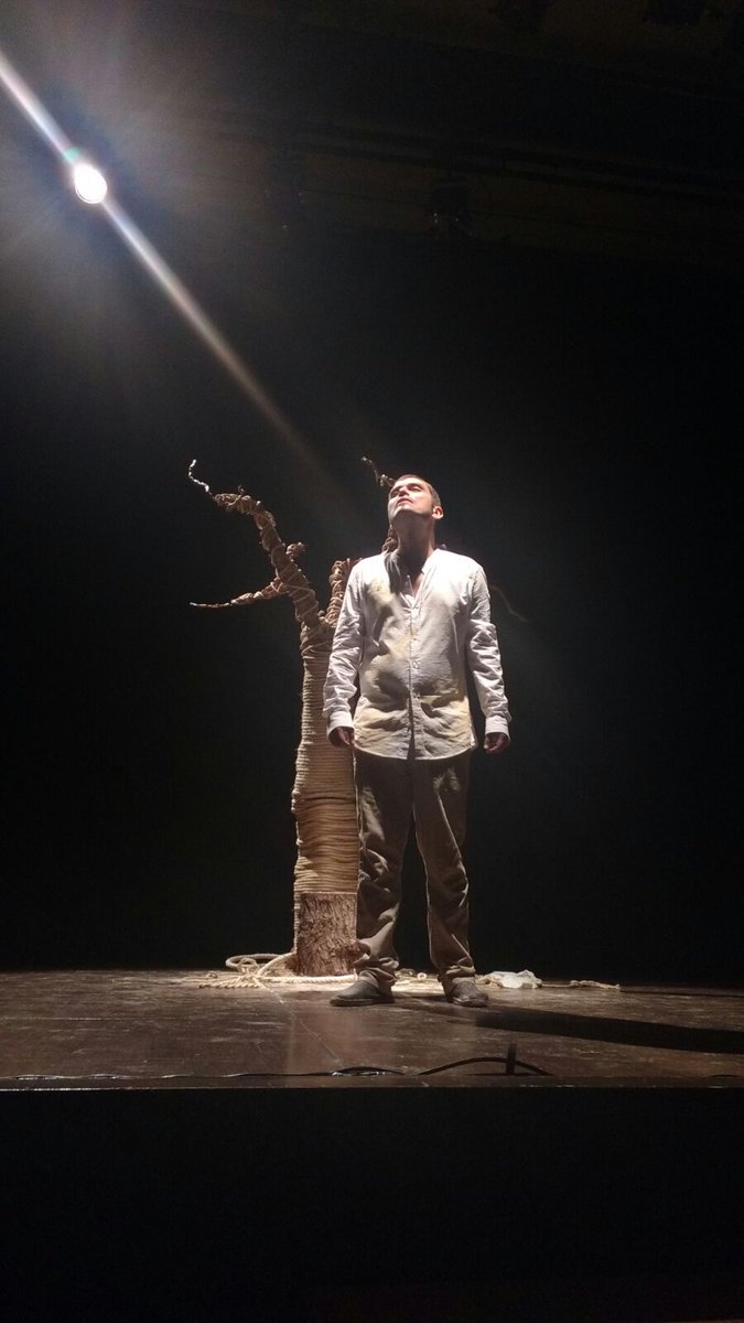 madejadeulises's tweet photo. El día después del estreno, solo nos queda agradecer a todos los que fueron a vernos. Mil gracias!! Hasta la próxima! #Elromano https://t.co/KGetpEMfMm