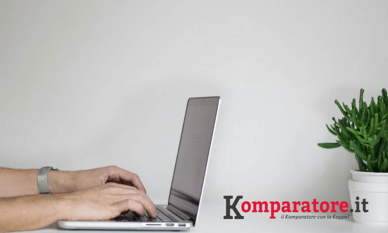 komparatore_it's tweet photo. ADSL e Fibra Ottica: Le Migliori Offerte di Ottobre 2017 https://t.co/BLJffGsHKo https://t.co/U84Pri6DD1