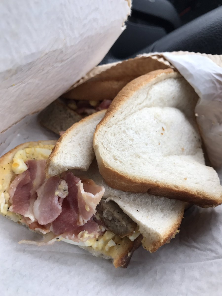 fightingwolves's tweet image. When you stop between Edinburgh and Kent starving so get a @CostaCoffee sandwich only for it to be crammed in like this. Not easy to eat 😭