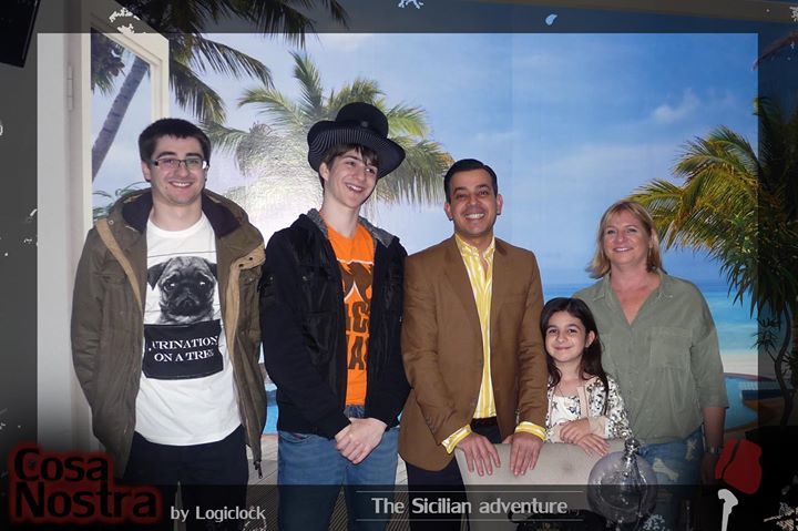 logiclock_uk's tweet photo. #Nottingham #Notts #escaperoom #Logiclock #CosaNostra
https://t.co/L1wUwVWSlP https://t.co/y8xUJX4P3n