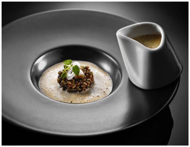 Tous au Restaurant tweet media