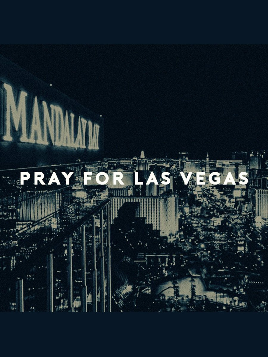 AshleyLynn08's tweet photo. I have no words...Praying for all those injured &amp; families that have been ripped apart by this horrible event 🖤 #PrayForLasVegas https://t.co/otpYpCMEle