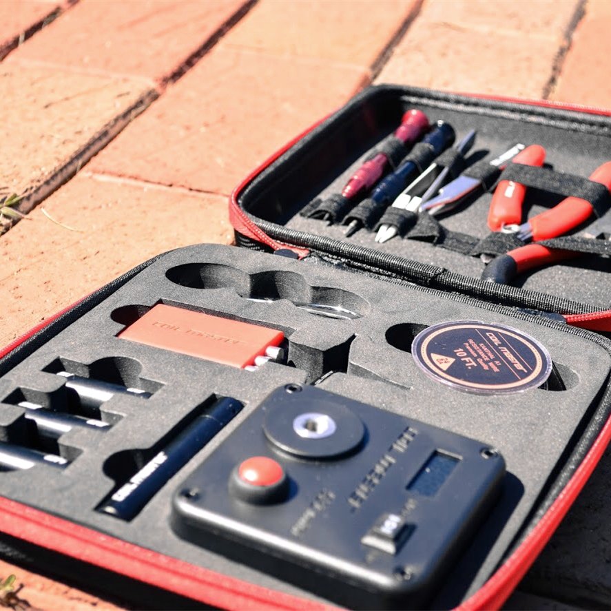 Happy Monday!
Will this gorgeous #DIYKitV3 lighten your mood?😉
Like&amp;share to show your love!❤
#vape #ecigs #coilmaster #vapecommunity