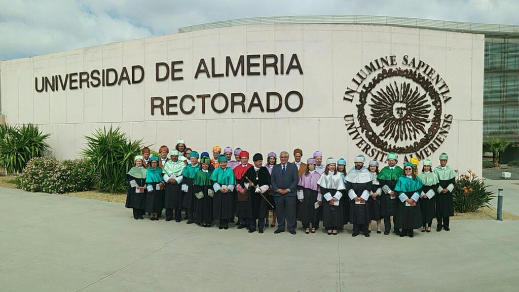 Investidura de los nuevos doctores del cursos académico pasado.  Enhorabuena!