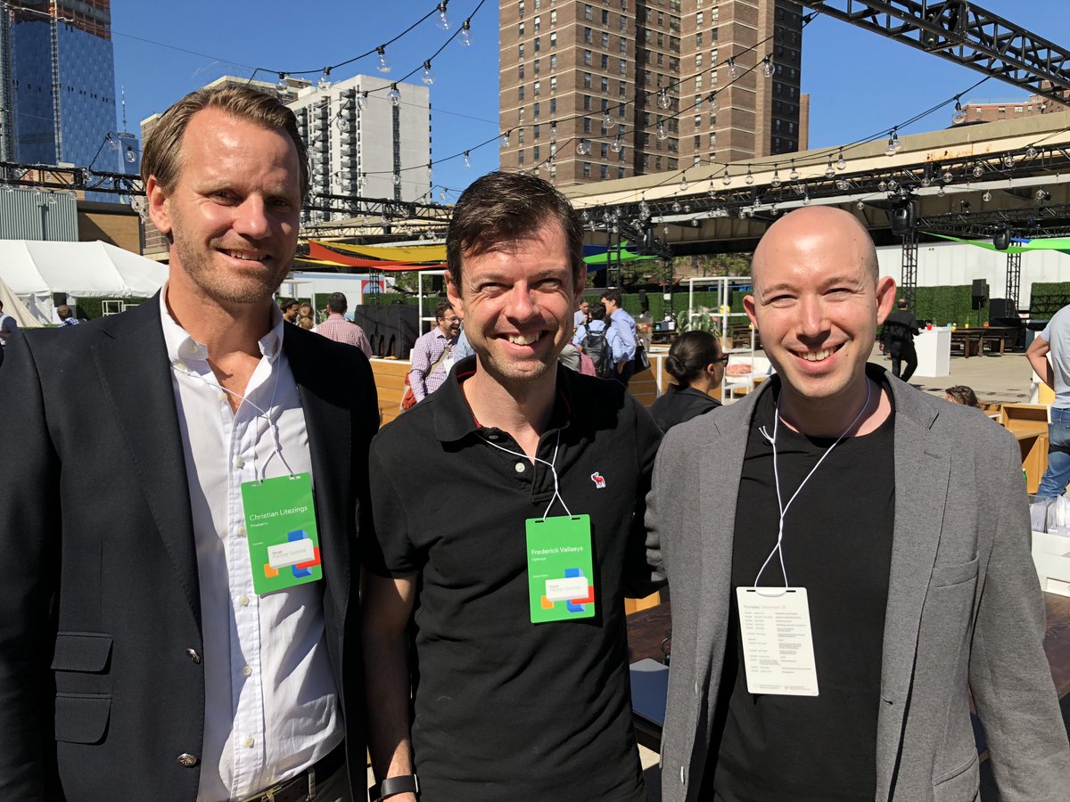 TheMikePPCSEO's tweet photo. Had a great time with @siliconvallaeys at the #GooglePartnersSummit in NYC. Check out Fred’s foreword in our book! https://t.co/ft5C0iq0Jf https://t.co/QtMSyfKtcs