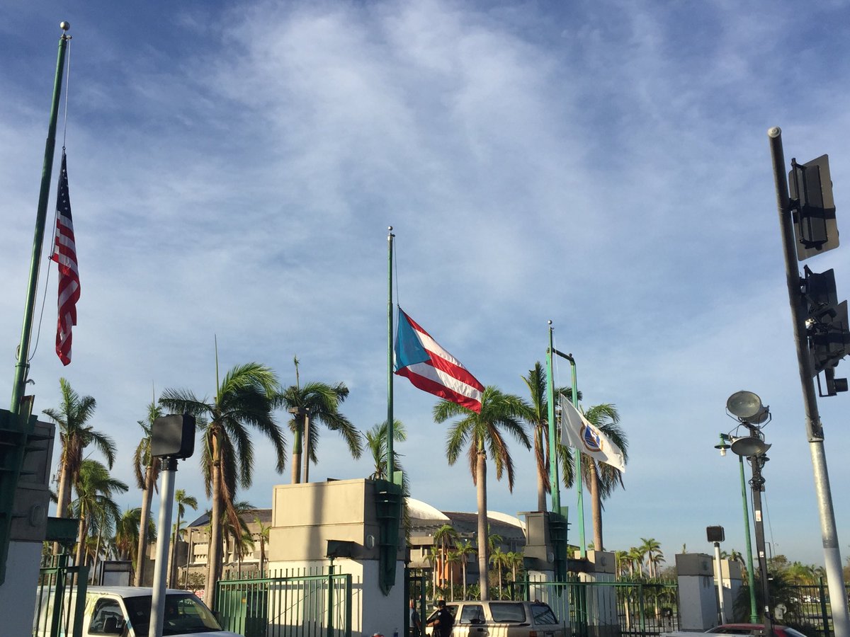 All the flags at the Municipality of San Juan will be lowered to show our love and respect for the people of Vegas. @MandalayBay @Vegas