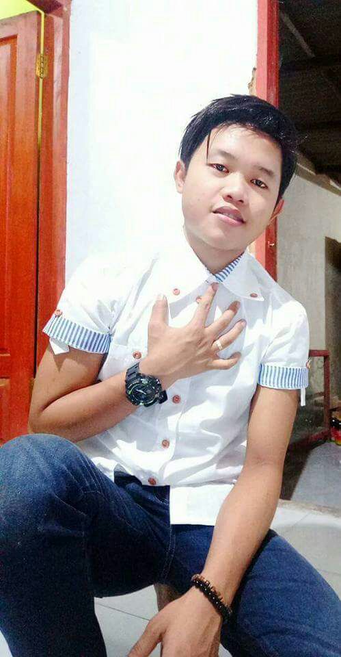 Senyuman mu membuat aq bahagia ddek <a href="/DA4_Firdaus21/">Firdaus D'Academy 4</a> 

FIRDAUS OTW JAKARTA
FIRDAUS OTW JAKARTA
