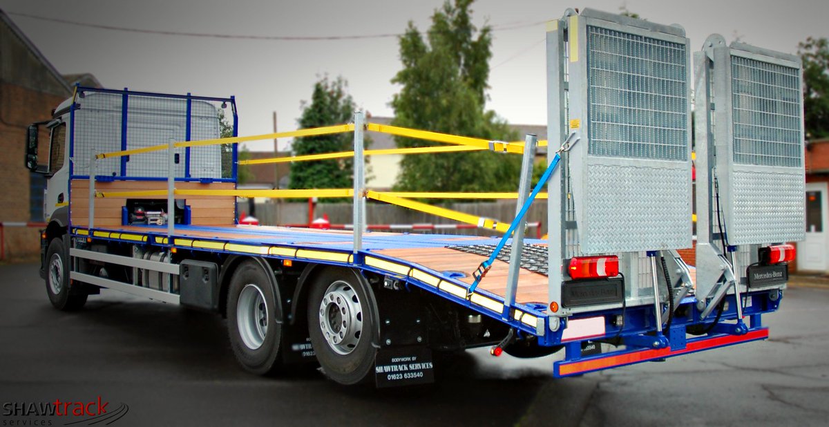 Great finish after a brilliant weekend. @MercedesTruckUK  #Antos for <a href="/LCVehicleHire/">LC Vehicle Hire</a>

☛shawtrack.com/builds/another…
GVW:26,000kg
Payload: 14,760kg