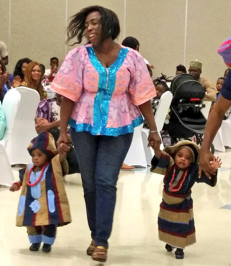 berryonline's tweet photo. A wonderful evening last night celebrating Nigerian independence with #NIROW organization in #WRAwesome! Food, dancing, fashion show & more! https://t.co/98H7uRIlpR