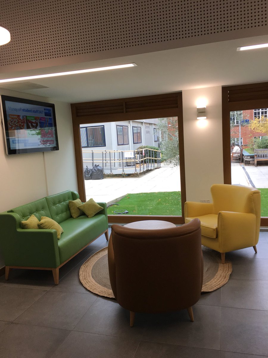 danfow02's tweet photo. ARU Students - Your new SU Space in Cambridge is officially open. We look forward to welcoming you! @AngliaRuskin @AngliaRuskinSU https://t.co/bad8kLESOJ