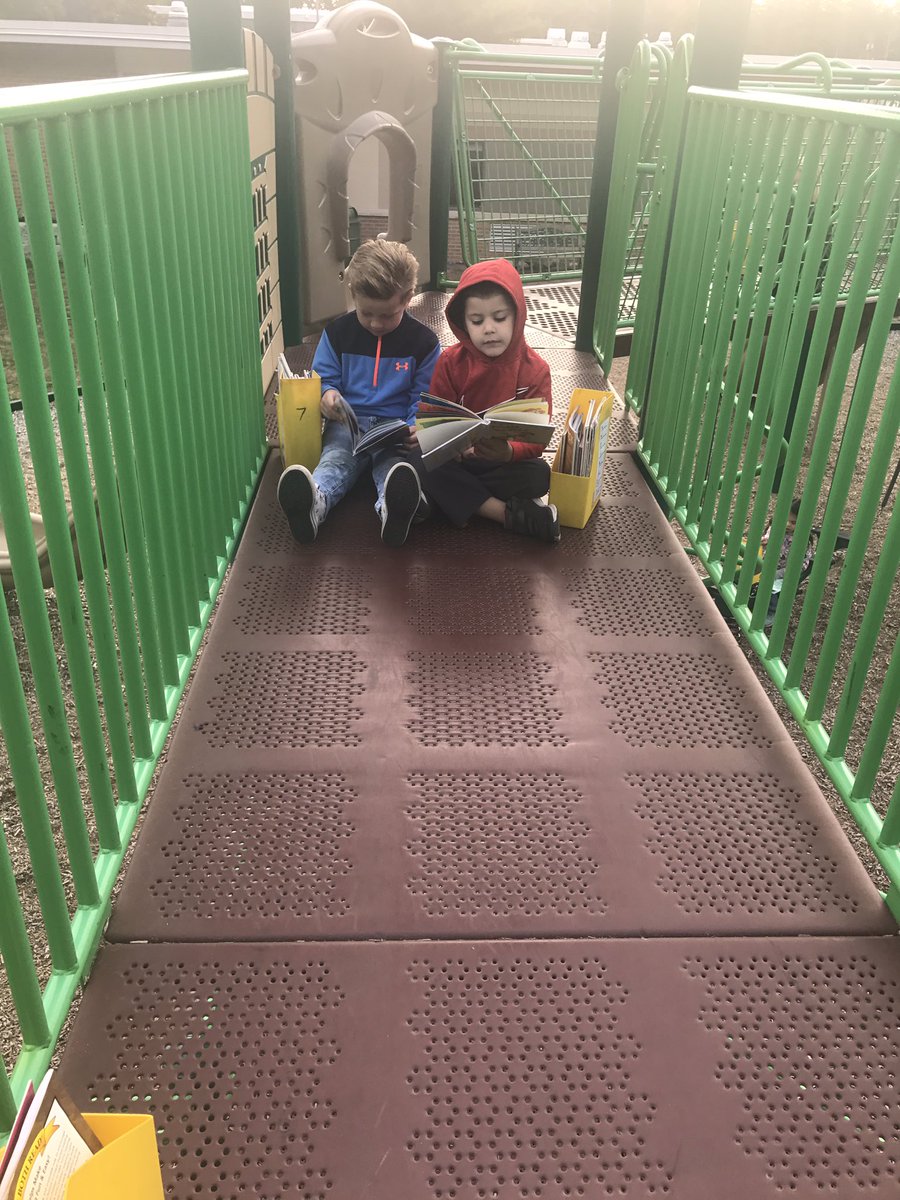 We finally reached our reading stamina goal so we are reading outside today! #HLCSGreatThings #readtheworld