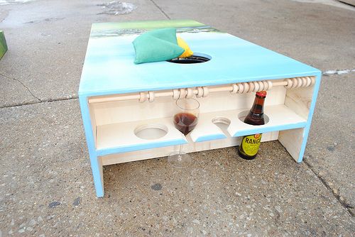 chitowncornhole's tweet photo. #winedrinkholders #beerdrinkholders #chitowncustomcornhole #bags #baggo #beanbagtossgame #scoringabacus #abacuscornhole #chitowncornhole https://t.co/aqzvYQatT6