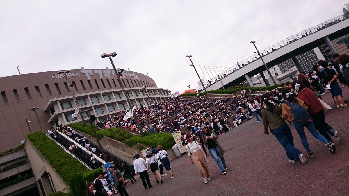 manafee29 tweet picture
