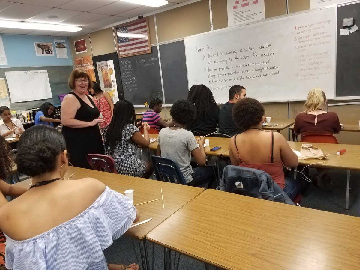 Foreign Language tweet media