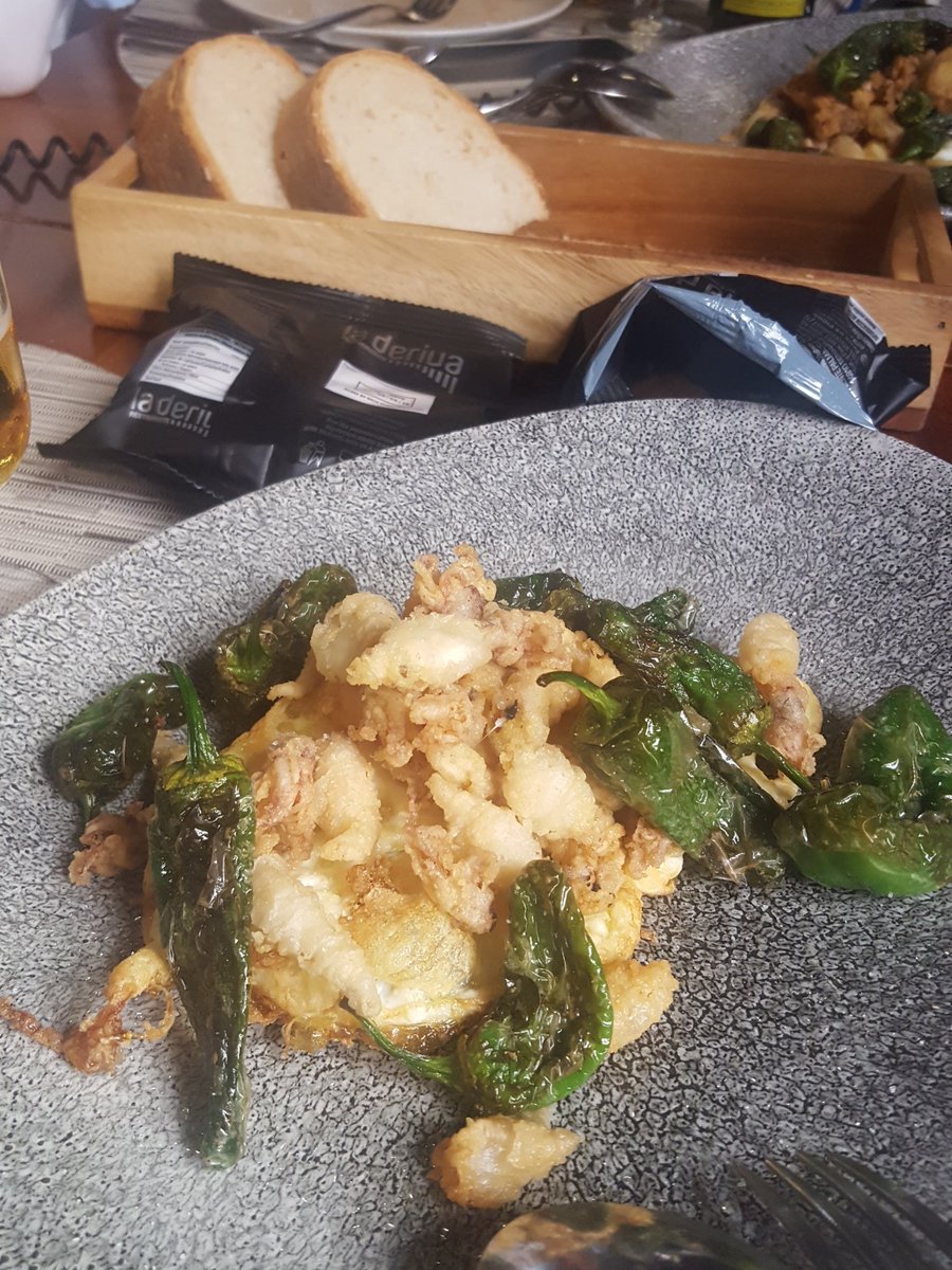 Carlos Blanco (@carlosblancodeo) on Twitter photo Puntillitas con huevo frito y pimientos de padrón. <a href="/CarlosCTopChef/">Carlos Top Chef</a> de <a href="/LaDerivaRest/">La Deriva</a> para <a href="/DeportesCopeMLG/">Deportes COPE Málaga</a> #93.4FM #882OM y cope.es/malaga Puntillitas con huevo frito y pimientos de padrón. <a href="/CarlosCTopChef/">Carlos Top Chef</a> de <a href="/LaDerivaRest/">La Deriva</a> para <a href="/DeportesCopeMLG/">Deportes COPE Málaga</a> #93.4FM #882OM y cope.es/malaga
