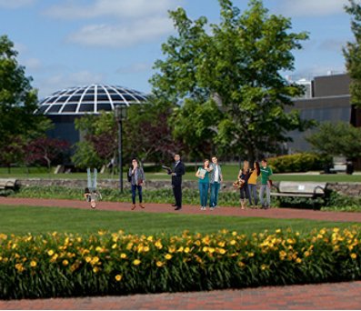 Overturned Freshman Causes Bottleneck on Alumni Walk
salmotimes.wixsite.com/news/single-po…