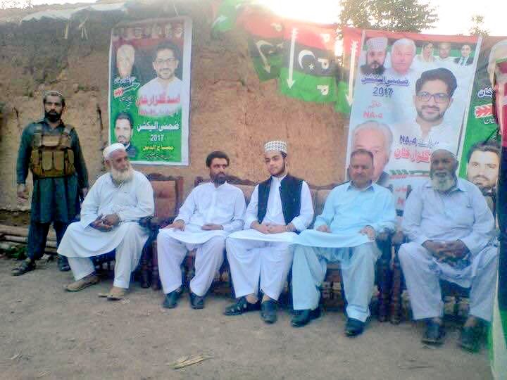 wajahatullahkh7's tweet photo. President PPP Peshawar Division liaqat Shabab addressing workers gathering at #Matani NA-4 regarding #ByElection.
#PPP #KP
#NA4BhuttoKa https://t.co/NVTuBee1E8
