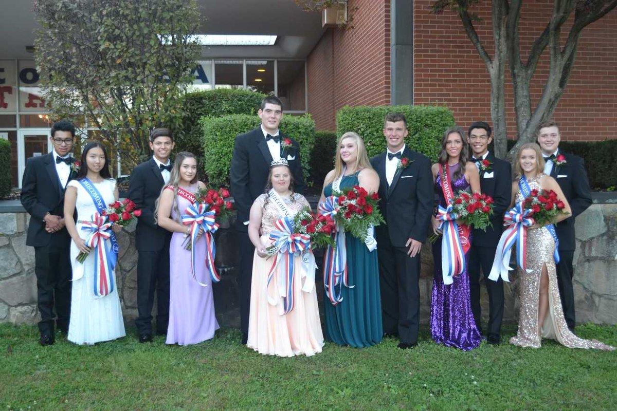 Sunday Dispatch (@psdispatch) on Twitter photo .<a href="/PittstonAreaSD/">Pittston Area SD</a> 2017 Homecoming Court honored during Sept. 22 football game against GAR - bit.ly/2yRFecp .<a href="/PittstonAreaSD/">Pittston Area SD</a> 2017 Homecoming Court honored during Sept. 22 football game against GAR - bit.ly/2yRFecp