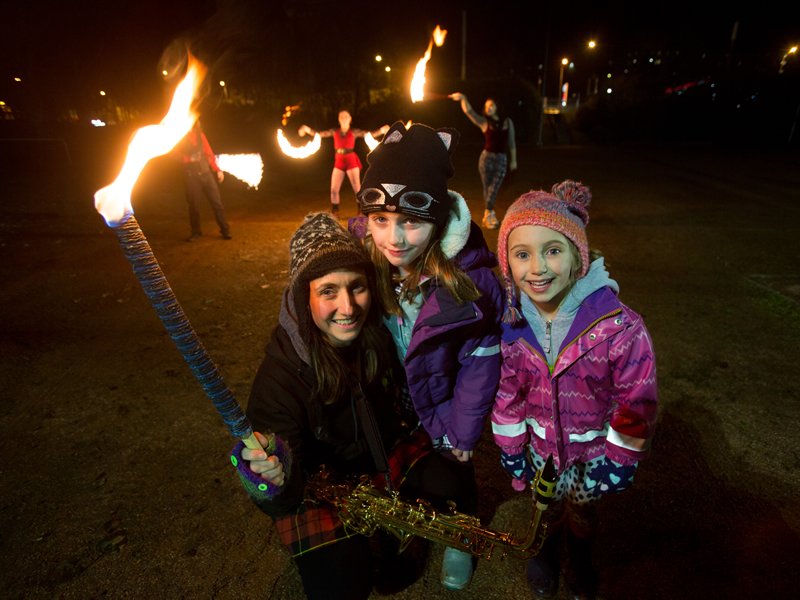 WhatsOnFamilies's tweet photo. The @westendfest are hosting a Torchlight Parade on Thursday 30th November to celebrate St Andrew’s Day!
https://t.co/9NR5W4rZHt https://t.co/kaR4NlRLzQ