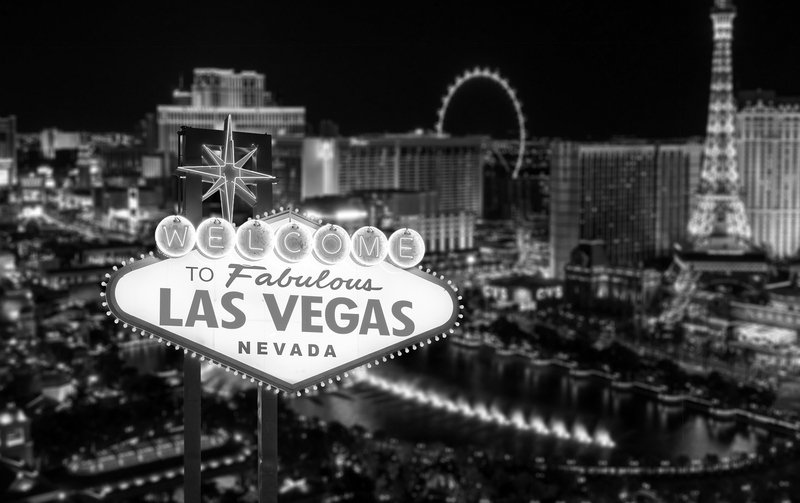 gomastercare's tweet photo. Our thoughts and prayers go to everyone involved in the #LasVegas tragedy. Call 1-866-535-5654 if you're looking for a loved one. https://t.co/WNR4rDQg3n