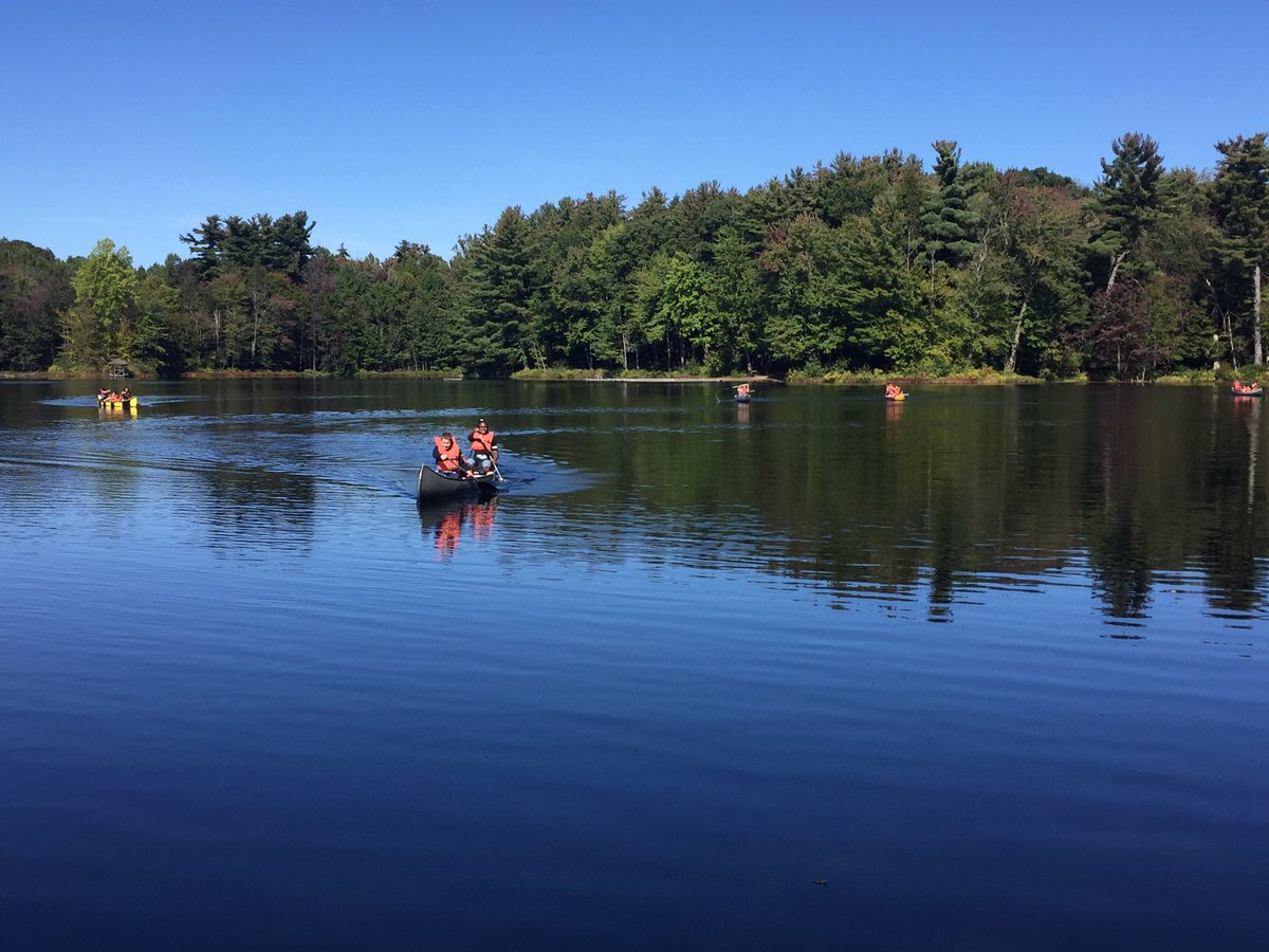 MissCristaldi's tweet photo. Boating and measuring the depth of the lake! #che #camptalooli https://t.co/VzWsqU3GjN