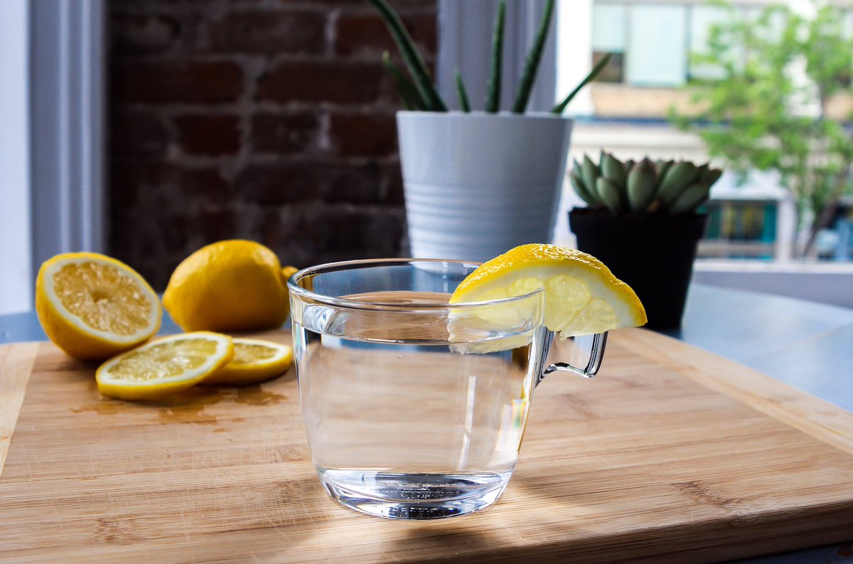 PurePacWater's tweet image. #DYK adding lemon to your water gives your immune system a boost and helps fight viral infections? #🍋 #JustAddLemon #HydrationHealth