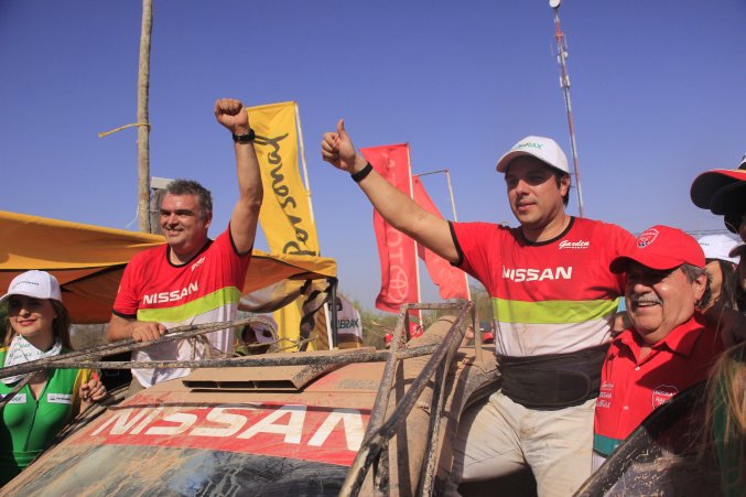 personalpy's tweet photo. Didier Arias,tomó la clasificación gral el día 2 con el vuelco de Saba en la Picada-La Patria y se coronó por 4ta vez #PersonalMotor 🇵🇾🚘🏁 https://t.co/V8JQRJ2cZt