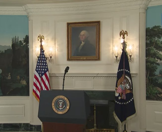 UNlTEDSTATES's tweet photo. GEORGE WASHINGTON'S PORTRAIT ADDRESSES GRIEVING NATION https://t.co/kIXom60WO4