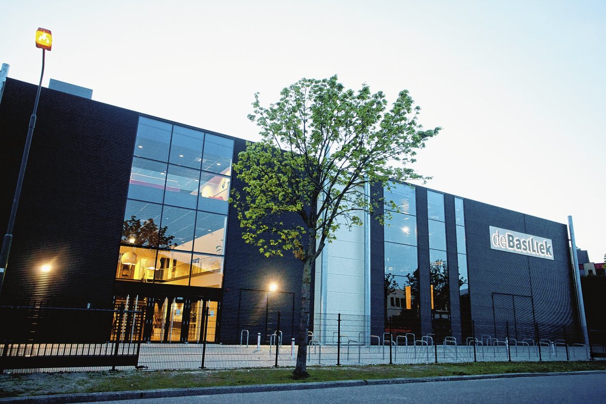 RegiosportVdaal's tweet photo. Genomineerden Business Event bekend VEENENDAAL De jurycommissie van Business Event gemeente Veenendaal heeft vor... https://t.co/0qxNRAvUfV https://t.co/7BnHjeQcnh