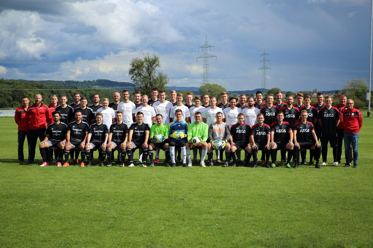 SG_2000's tweet photo. Die neuen #Mannschaftsfotos zur Saison 2017/2018 jetzt auf unserer Website https://t.co/uUp0IXeZgp #SGÖD #Ölbronn #Dürrn https://t.co/RqXcH7vNW7