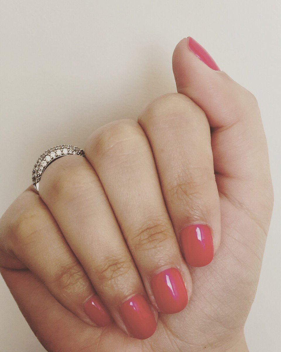 LapochaTiendita's tweet photo. Vendo Anillo Swarovski Sin Uso #swarovski #swarovskiring https://t.co/Lcf6GGZaNx