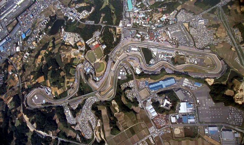 Simonagius's tweet photo. @LegenF1 @FormulaOneWorld @DriveThroughPen @essaarGP @Yhacbec @hamilton_fan @DimitraStella @corr64 @Etienne_Dokkum @Team_LH @FormulaOneGeek😊 https://t.co/dIvwhdUFph