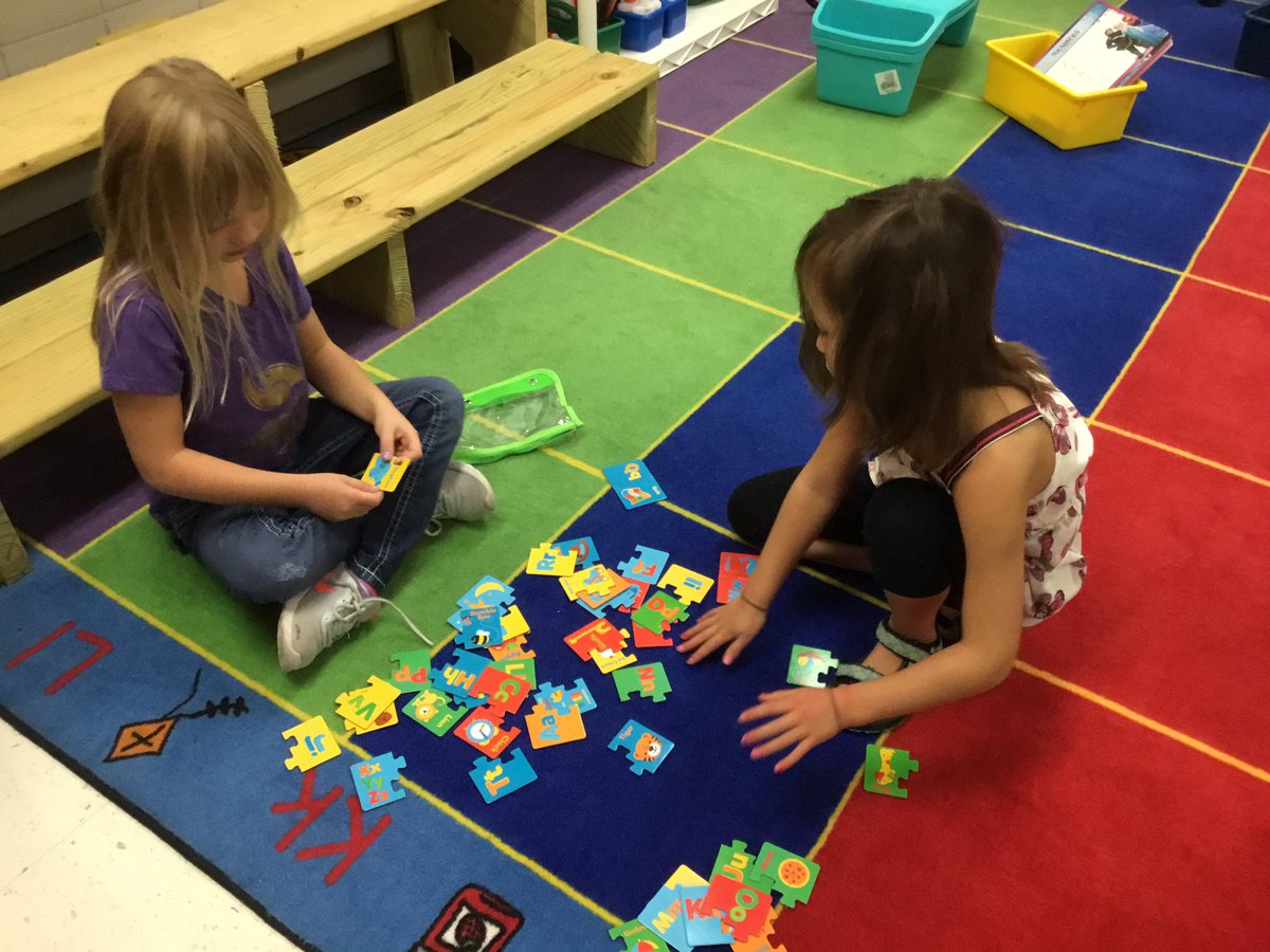 LDeile's tweet photo. We started Deile's Daily 5 today! Here's what this literacy time looks like! @LDeile @GrainwoodPLS https://t.co/ADTMrf3stF