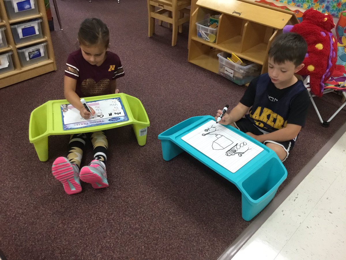 LDeile's tweet photo. We started Deile's Daily 5 today! Here's what this literacy time looks like! @LDeile @GrainwoodPLS https://t.co/ADTMrf3stF