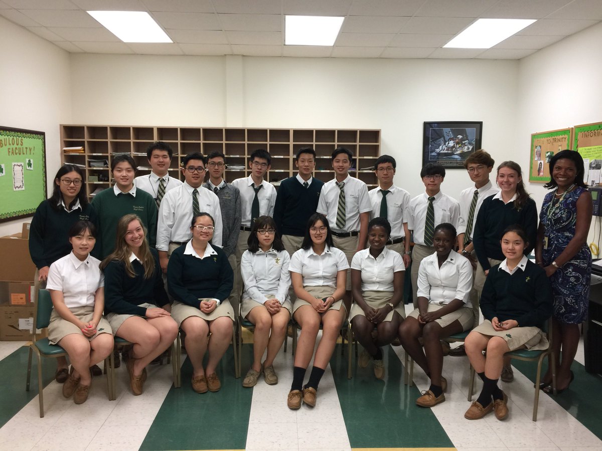 Thanks, Mr. Pereira &amp; Dr. Wikstrom, for hosting our international students for lunch last Thursday! <a href="/UTPHighSchools/">UTP High Schools</a>