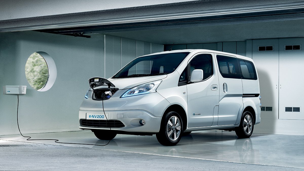 Der e-NV200 ab 2018 mit 40kWh Batterie erhältlich. So viel elektrische Power hat kein anderer E-Van! #NissanFutures