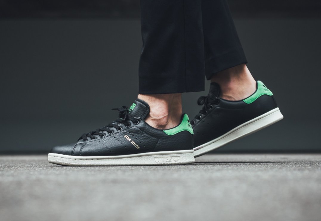 stan smith bz0458