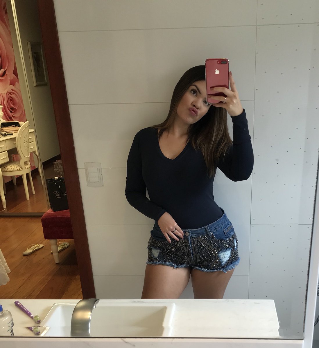 jualmeidaa__'s tweet photo. 😘✌🏼 https://t.co/iT5BJTgjfC