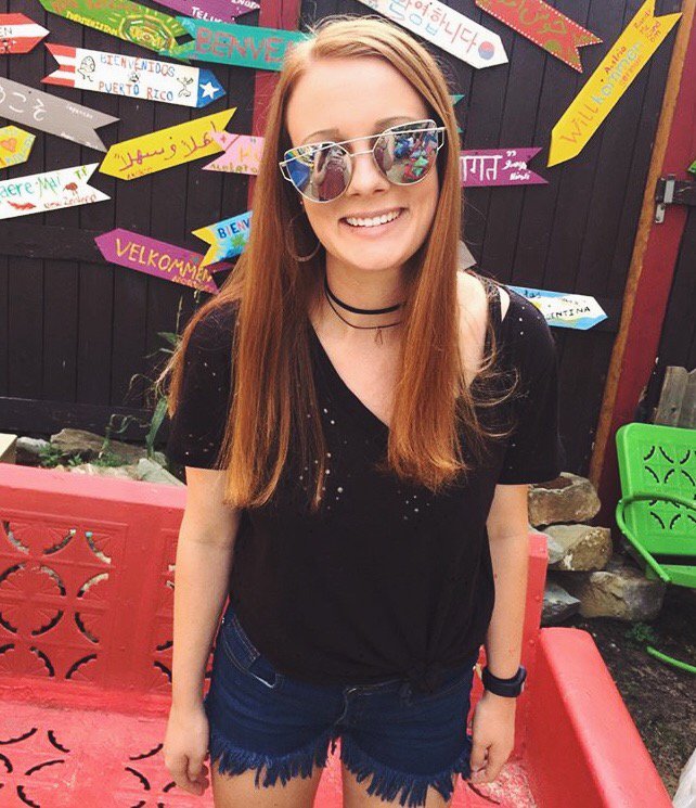 bamatheta's tweet photo. Our Leading Woman of the Month for October is junior Megan Reder! Head over to Instagram or Facebook to read more ✨ #bamatheta #leadingwomen https://t.co/WZlbFh4TsY