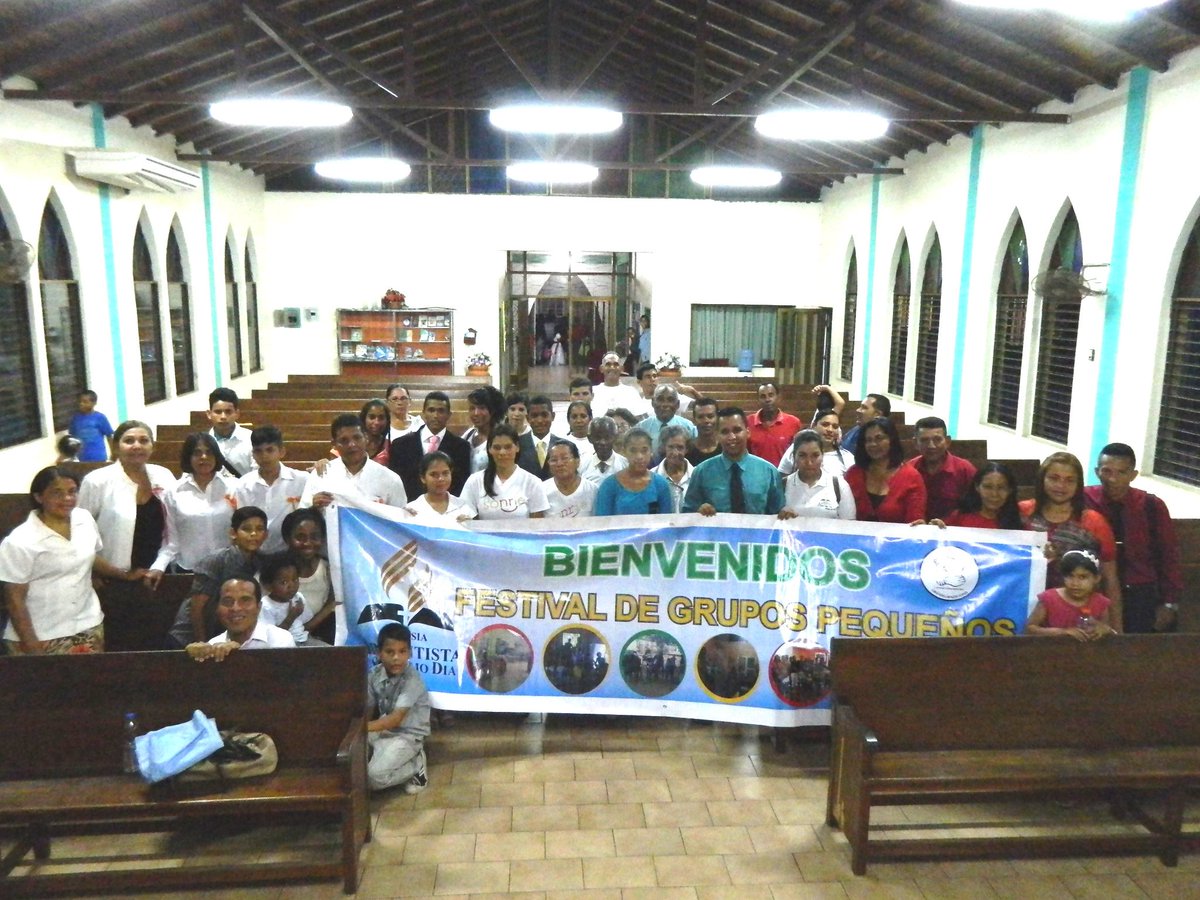 dhardyceli3's tweet photo. candelarialeon @dhardyceli3  Distrito Anaco @avoranaco  
 #IglesiaCentralAnaco Festival de Grupos Pequeños ,#Adventistas #Anaco https://t.co/70y3lolhGM