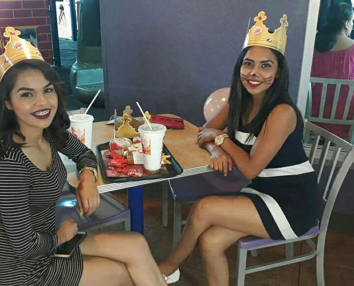 felicidades !!!!😉😉😉