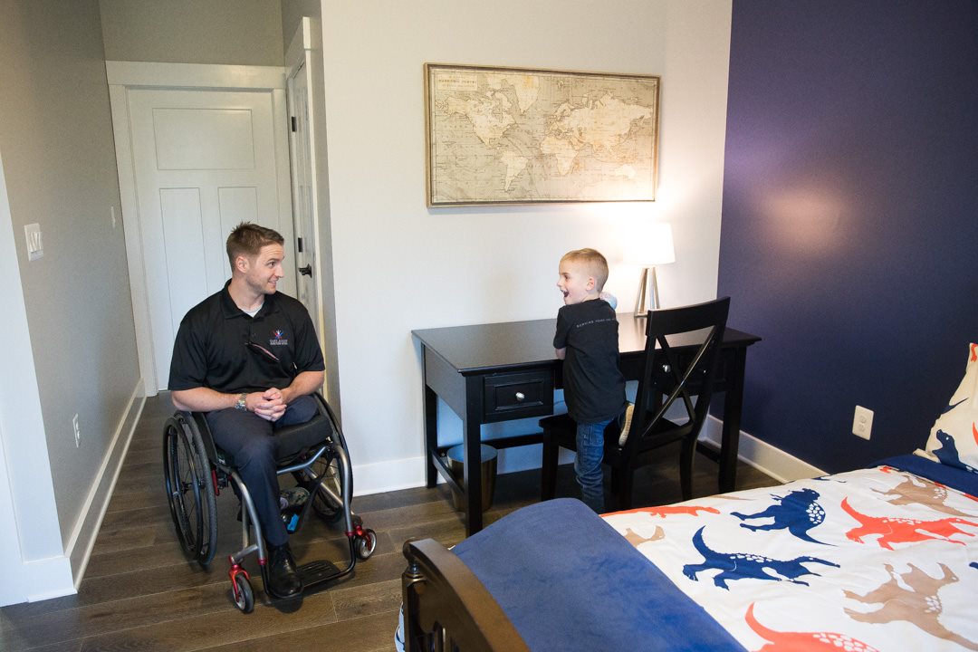 northAmericanVL's tweet photo. Week 6 #MilitaryMonday series feat #USMC Cpl Jones &amp; his family of 6 – wife, 3 children &amp; service dog https://t.co/BOhKOs6WTx #ProudPartners https://t.co/OK8GfxP5UE