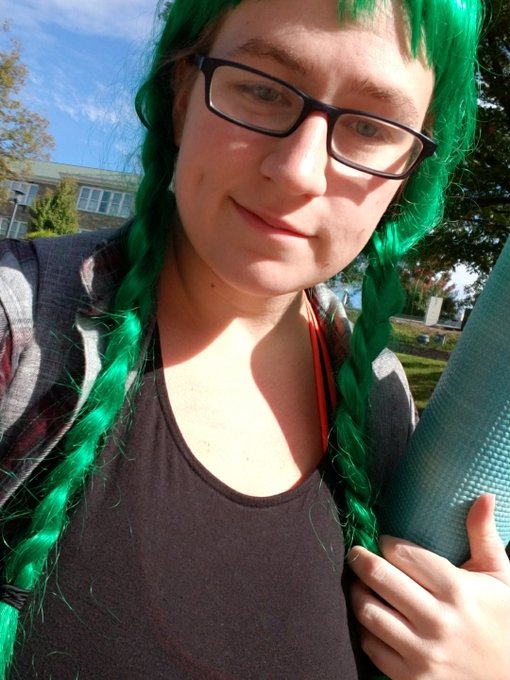 Trying to get used to long hair https://t.co/L7cY6iz44i<a href="/tag/mvsales"class="tags"><span>#mvsales</span></a>