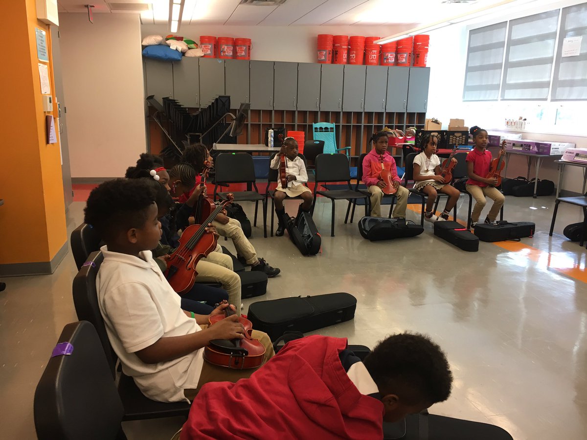 Ms. Bain tweet media